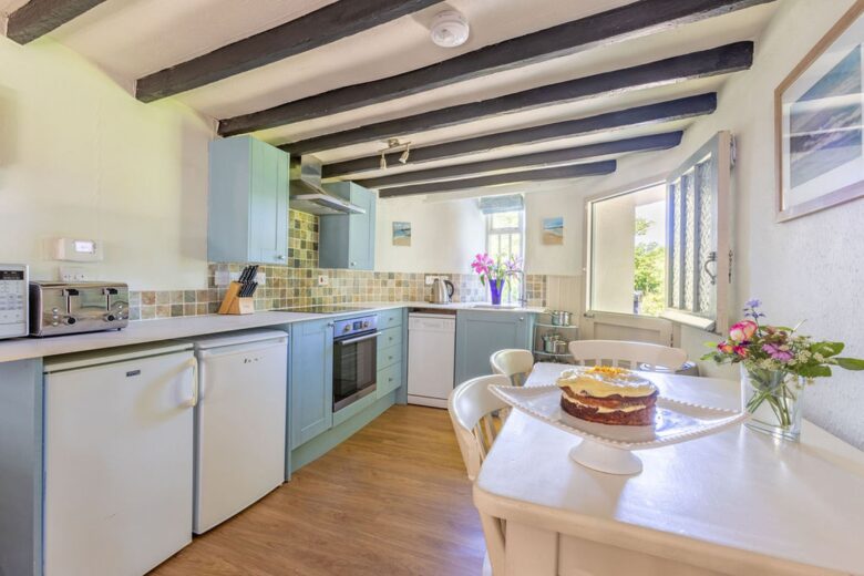 Luxury Holiday Cottage For Rent Bude Cornwall Round House Cottage