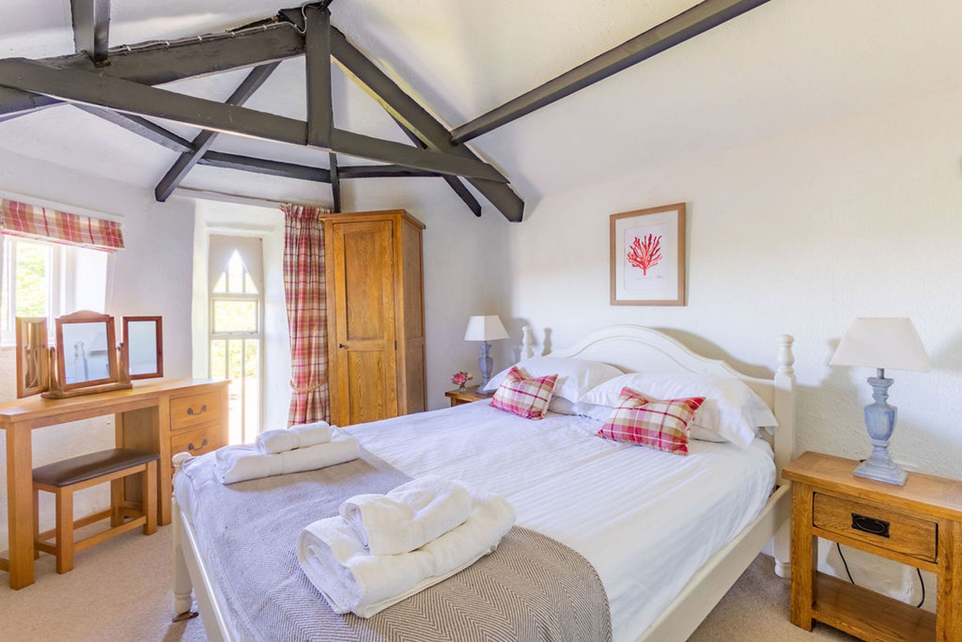 Luxury Holiday Cottage For Rent Bude Cornwall Round House Cottage