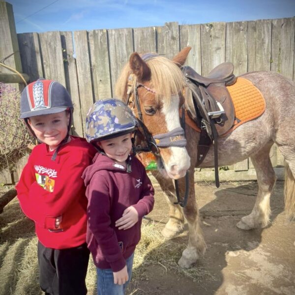 Broomhill Manor Holiday Cottages Bude Cornwall Horse Riding