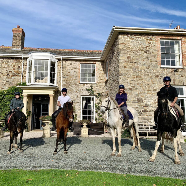 Broomhill Manor Holiday Cottages Bude Cornwall Horse Riding