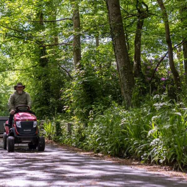 Deliveries At Broomhill Manor Holiday Cottages Bude Cornwall